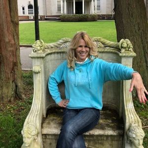 Meet your Posher, Donna